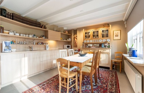 Bazel Other | Apartment in Kruibeke Wissekerke Castle