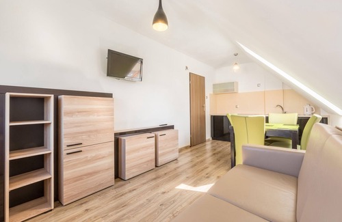 Krynica Morska House | Apartment in Krynica Morska near Vistula Lagoon