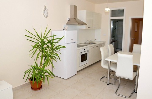 Ljubac Apartment | Apartment in Ljubac near the Sea