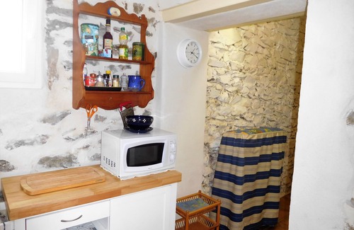 Lodeve Apartment | Apartment in priv. holiday home