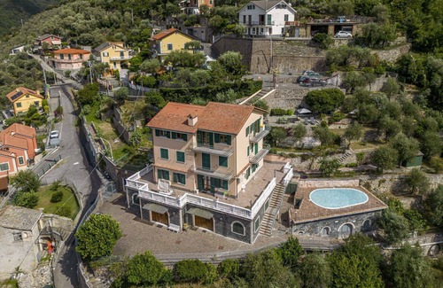 Recco Apartment | Apartment in Recco with 1 bedrooms sleeps 4