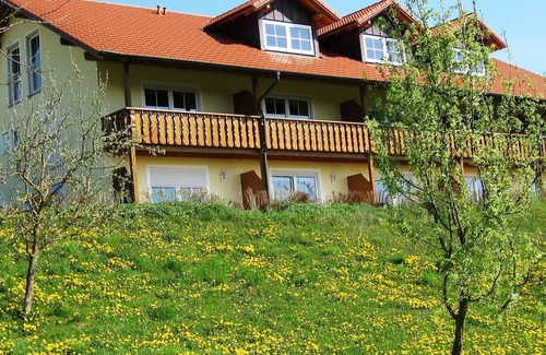 Rotthalmuenster Apartment | Apartment in Rotthalmünster with garden