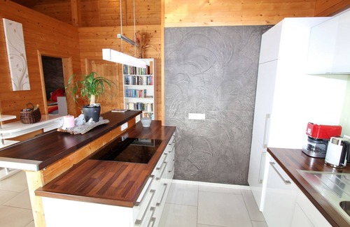 Bodensdorf Apartment | Apartment in Treffen near Gerlitzen Ski Slopes