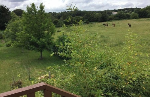 Saint-Evarzec Apartment | Apartment in the countryside between Quimper and Beaches