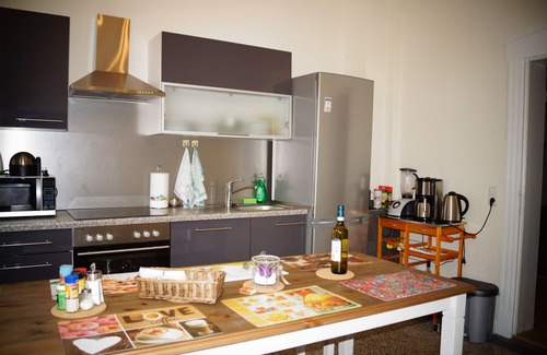 Einbeck Apartment | Apartment in the heart of Einbeck 3 bedrooms, 2.5 bathrooms, garden! TOP