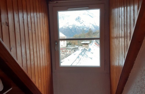 Eaux-Bonnes Apartment | Apartment in the mountains, located in a spa resort and 7km tracks sk