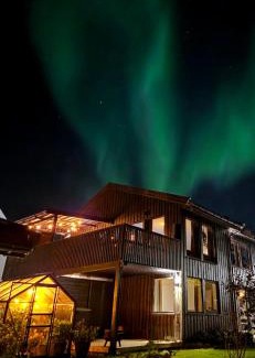 Tromsdalen Apartment | Apartment in Tromsø, located between the Arctic Cathedral and The Cable Car