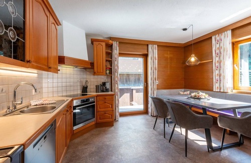 Landeck Apartment | Apartment in Tyrol with Ski Boot Heaters