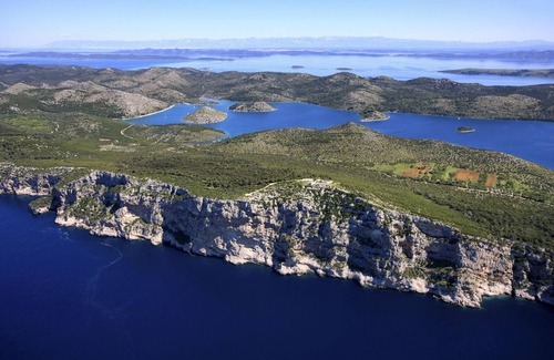 Vrsi Apartment | Apartment in Vrsi with Balcony, Air condition, WIFI (4494-3)