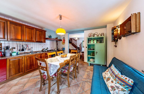 San Pietro di Cadore Apartment | Apartment 'Casa Montagna In Cadore' with Mountain View and Shared Garden