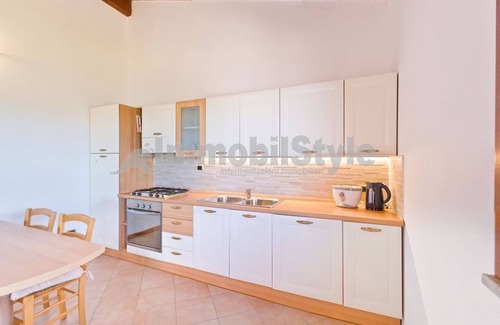 Porto Pozzo Apartment | Apartment with terrace and sea view