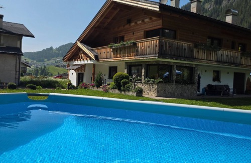 Selva di Val Gardena Apartment | Apartment "Piciulei Grant" with Mountain View, Garden & Wi-Fi