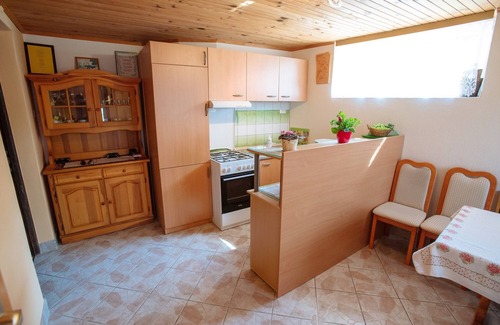 Zrece Apartment | Apartment Jorsi with Mountain View 2.