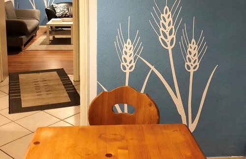 Halenbeck-Rohlsdorf Apartment | Apartment Kornkammer near Lake Plau