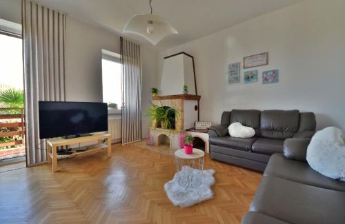 Rukavac Apartment | Apartment Karlo by Interhome