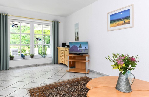 Horum Apartment | Apartment Kuh - Ferienhof Sjuts
