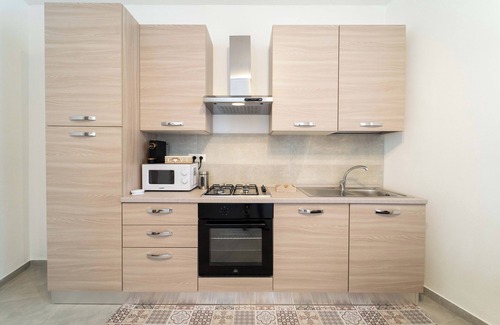 Solarino Apartment | Apartment La Loggia, offers all comforts for a relaxing vacation.