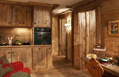 Entreves Apartment | Apartment 'La Petite' with Mountain View, Private Garden and Wi-Fi