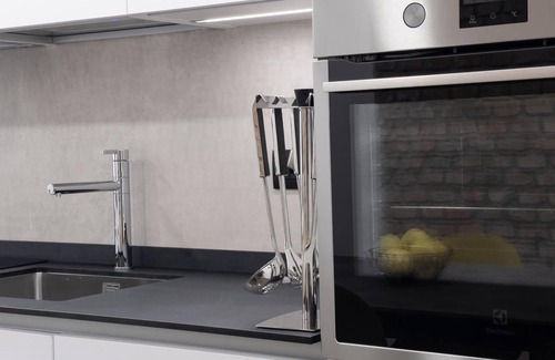 Albenga Apartment | Apartment 'Largodoria - Via Genova' with Sea View, Wi-Fi and Air Conditioning