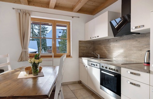 Ehlenbogen Apartment | Apartment 'Leibgeding' with Mountain View, Shared Terrace and Wi-Fi