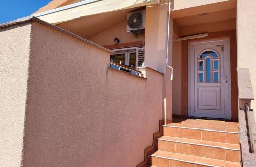 Vrsi Apartment | Apartment Leonardo