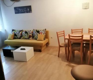 Varosha Apartment | Apartment Lili