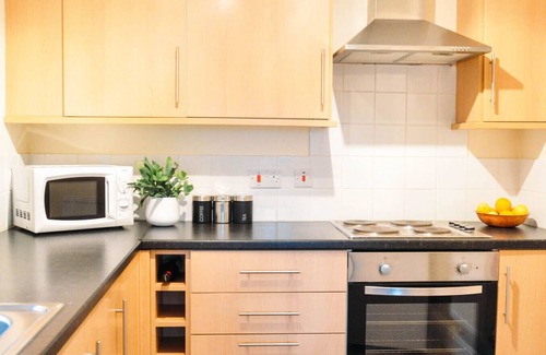 Ellesmere Apartment | Apartment Located Within Marina