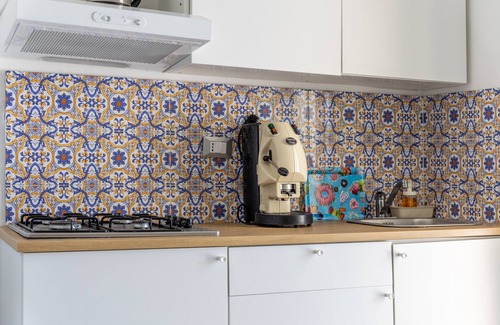 Granelli Apartment | Apartment "Luna Rossa" with Private Terrace & Wi-Fi