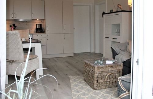 Neuharlingersiel Apartment | Apartment Mühlenstrich 1a Wg 12 "LEE" - House Sielblick