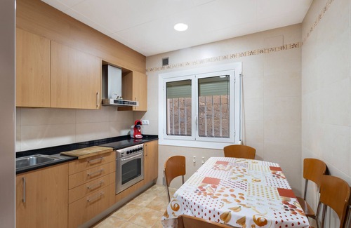 Cercs Apartment | Apartment 'Menvil' with Mountain Views, Private Terrace and Wi-Fi