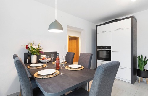 Oberkirch Apartment | Apartment 'Obsthof Fieß' with Private Terrace and Wi-Fi