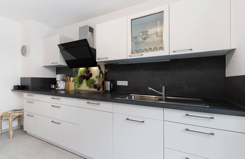 Oberkirch Apartment | Apartment 'Obsthof Fieß' with Private Terrace and Wi-Fi