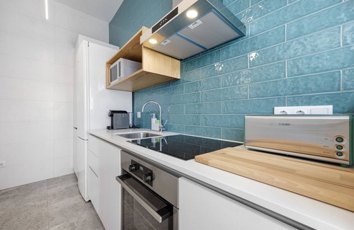 Lagos City Center Apartment | Apartment 'Old Town Apartments Sea View' with Sea View, Wi-Fi and Air Conditioning