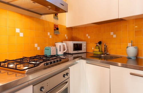 Scrofiano Apartment | Apartment 'Piccolo Rustico' with Mountain View, Wi-Fi and Air Conditioning