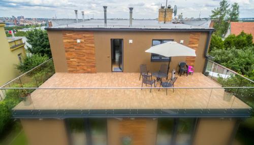 Vrsovice Apartment | Apartment Pod Sychrovem