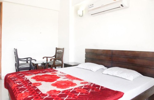 Sector 39 Apartment | Apartment room in Sec-39, Gurgaon, by GuestHouser 18890