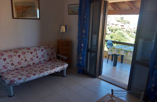 Torre dei Corsari Apartment | Apartment 'Rosmarino' with Sea View and Private Terrace