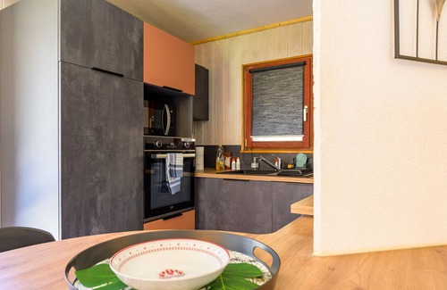 Mittlach Apartment | Apartment 'Sao Tomé' with Lake View, Private Terrace and Wi-Fi