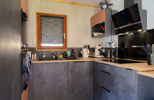 Mittlach Apartment | Apartment 'Sao Tomé' with Lake View, Private Terrace and Wi-Fi