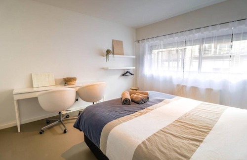 South Antwerp Apartment | Apartment Scheldekaai