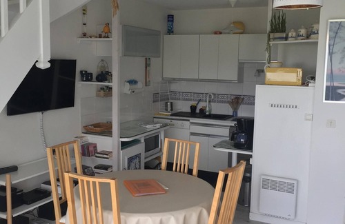 Le Pouldu Apartment | APARTMENT SEASIDE AND BEACH, 2 ROOMS + MEZZANINE AND TERRACE