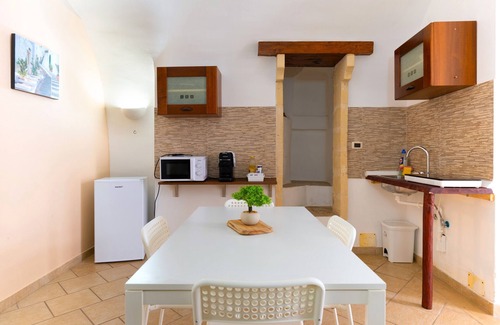 Massafra Apartment | Apartment 'Sg Family' with Air Conditioning