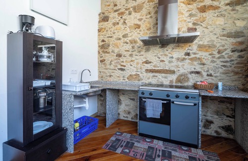 Marcelle Apartment | Apartment 'Silverio' with Shared Pool, Shared Terrace and Wi-Fi