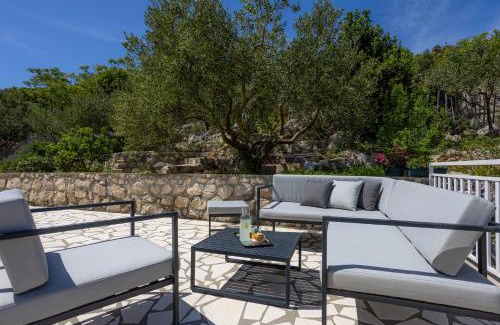 Ploce Apartment | Apartment Skalin - Modern Comfort with a Local Touch