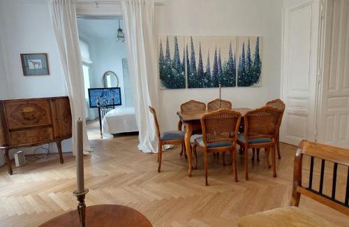 Thurygrund Apartment | Apartment Sobieskiplatz by Interhome