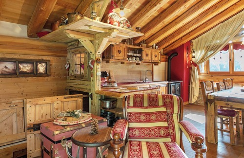 Monno Apartment | Apartment 'Soggiorno Con Camera Deluxe' with Mountain View, Private Terrace and Private Garden