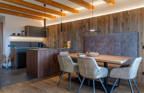 Fie allo Sciliar Apartment | Apartment 'Sonne' with Mountain View, Private Garden and Wi-Fi