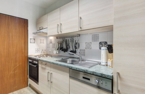 Birkelback Apartment | Apartment 'Sonnenblick' with Mountain View, Shared Terrace and Wi-Fi