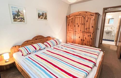 Hoechenschwand Apartment | Apartment Sonnenmatt App- 12 by Interhome