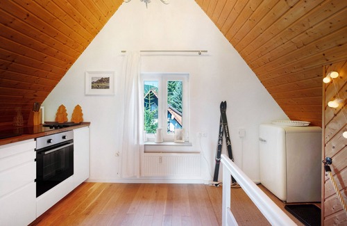 Altglashutten Apartment | Apartment 'Spatzennest' with Shared Garden, Balcony and Wi-Fi